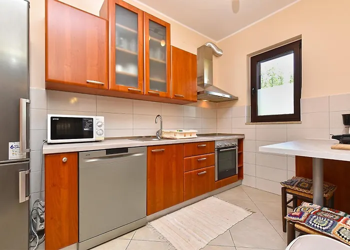 Nikolic Affittacamere 4*