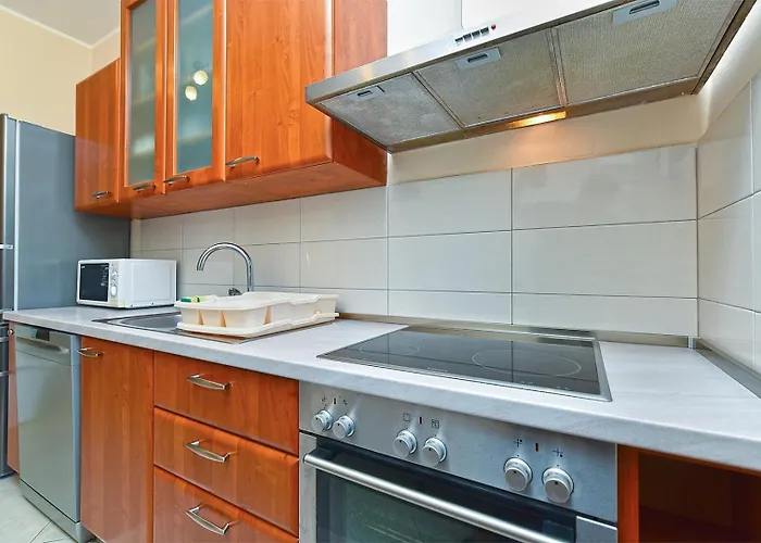 Nikolic ゲストハウス Valbandon