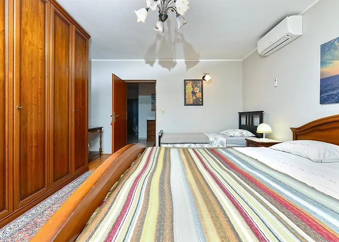 ゲストハウス Nikolic