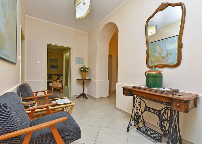 Nikolic ゲストハウス