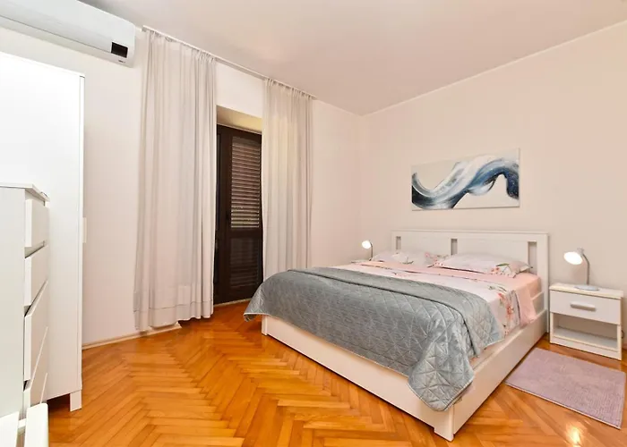 ゲストハウス Nikolic 4*